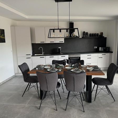 Rathausplatz Residenz Lejlighed Ubach-Palenberg Eksteriør billede